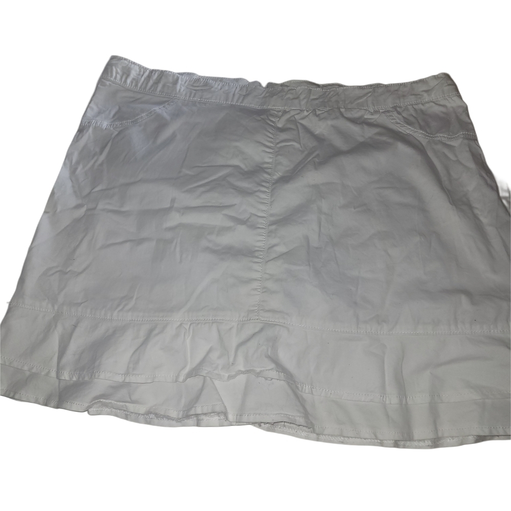 Le Grenier White Activewear Mini Skort
